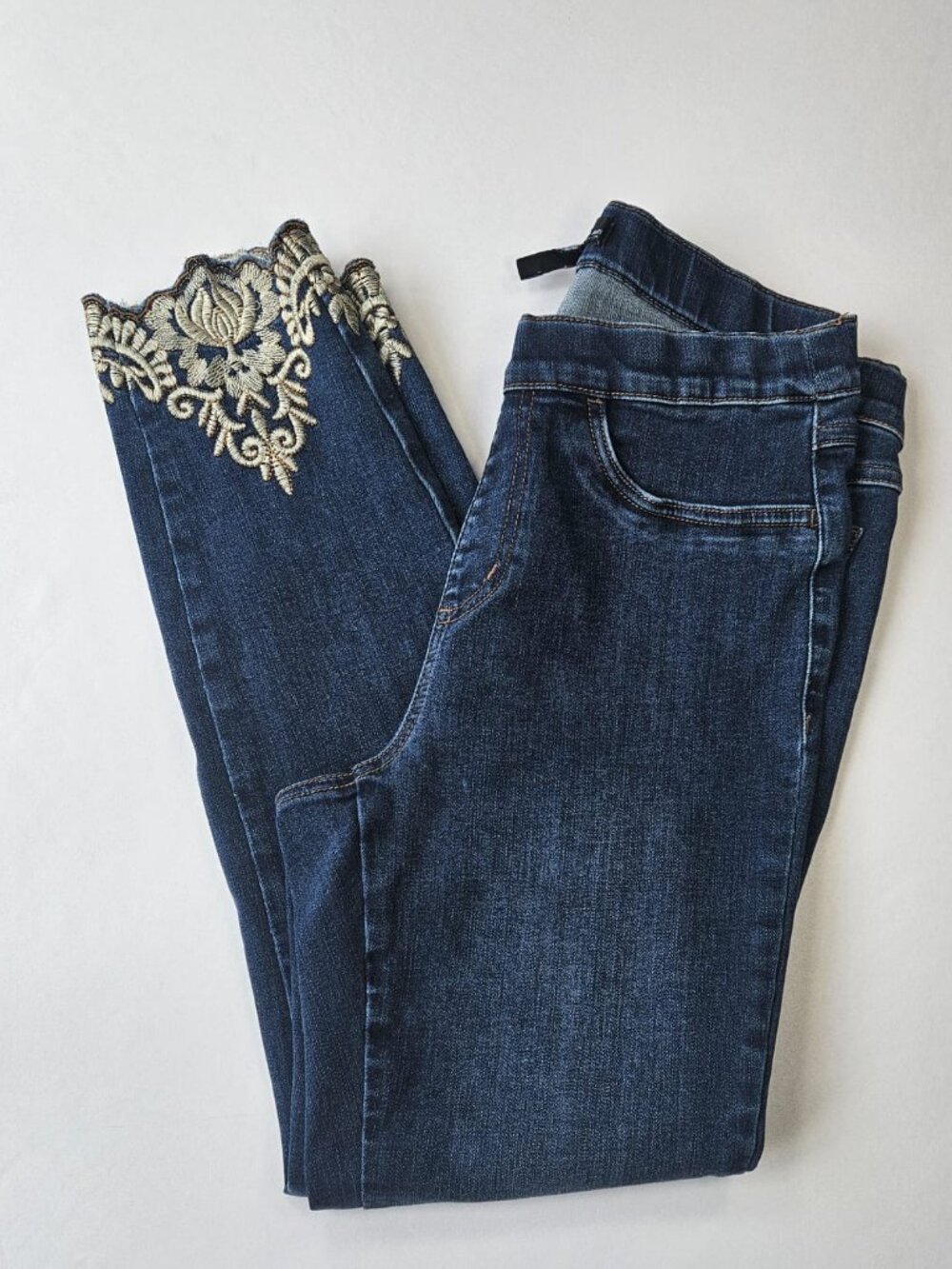 FDJ French Dressing Jeans Pull-On Ankle Jeggings Embroidered Hem - Size 4